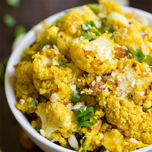Vegetarischer Curry Quinoa Auflauf